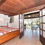 Les Lauriers Roses 4* Le Rayol-Canadel-sur-Mer