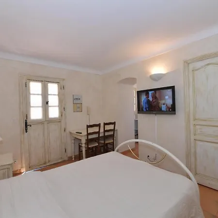 Les Lauriers Roses Rayol-Canadel-sur-Mer