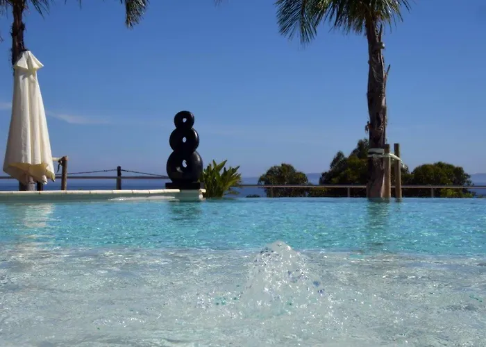 Apartahotel Les Lauriers Roses Le Rayol-Canadel-sur-Mer