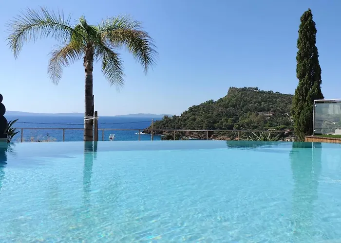 Apartahotel Les Lauriers Roses