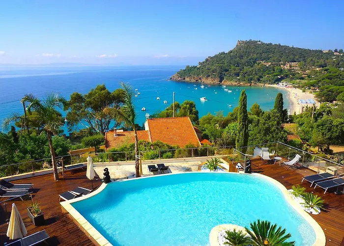 Apartahotel Les Lauriers Roses 4*