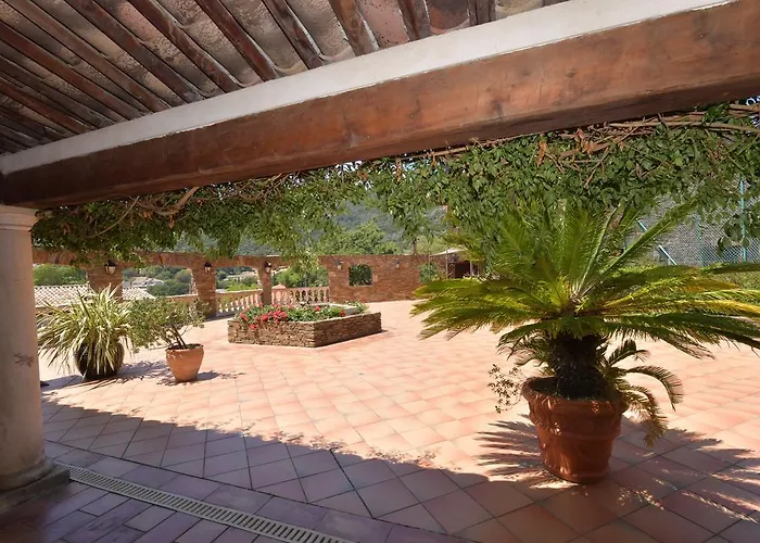Les Lauriers Roses Apartahotel Le Rayol-Canadel-sur-Mer