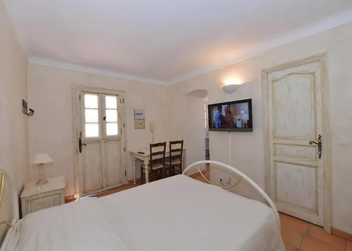 Les Lauriers Roses Le Rayol-Canadel-sur-Mer