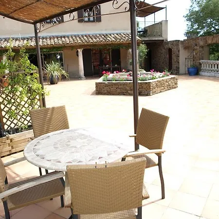 Les Lauriers Roses 公寓式酒店