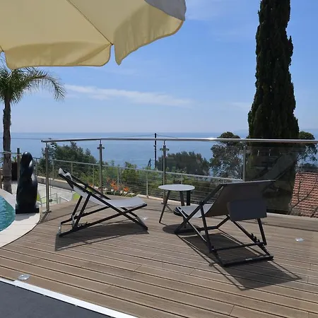 Les Lauriers Roses Lägenhetshotell 4*