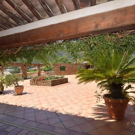Les Lauriers Roses 公寓式酒店 Le Rayol-Canadel-sur-Mer