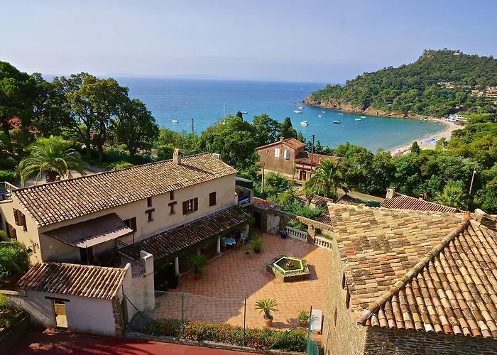 Les Lauriers Roses 아파트호텔 Le Rayol-Canadel-sur-Mer